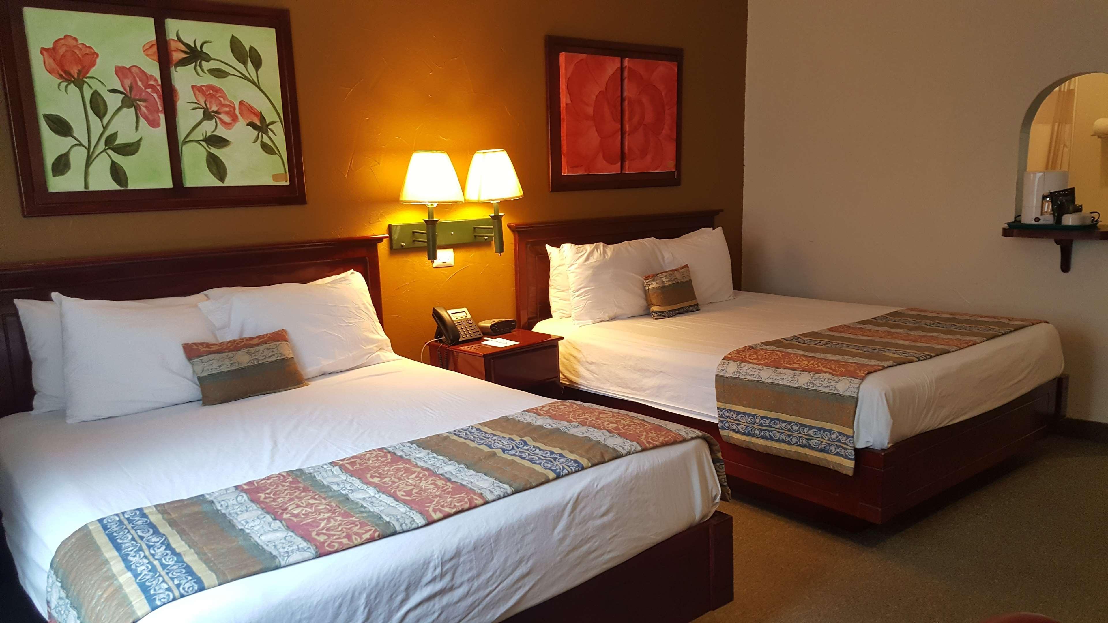 Best Western Bazarell Inn Montemorelos Esterno foto