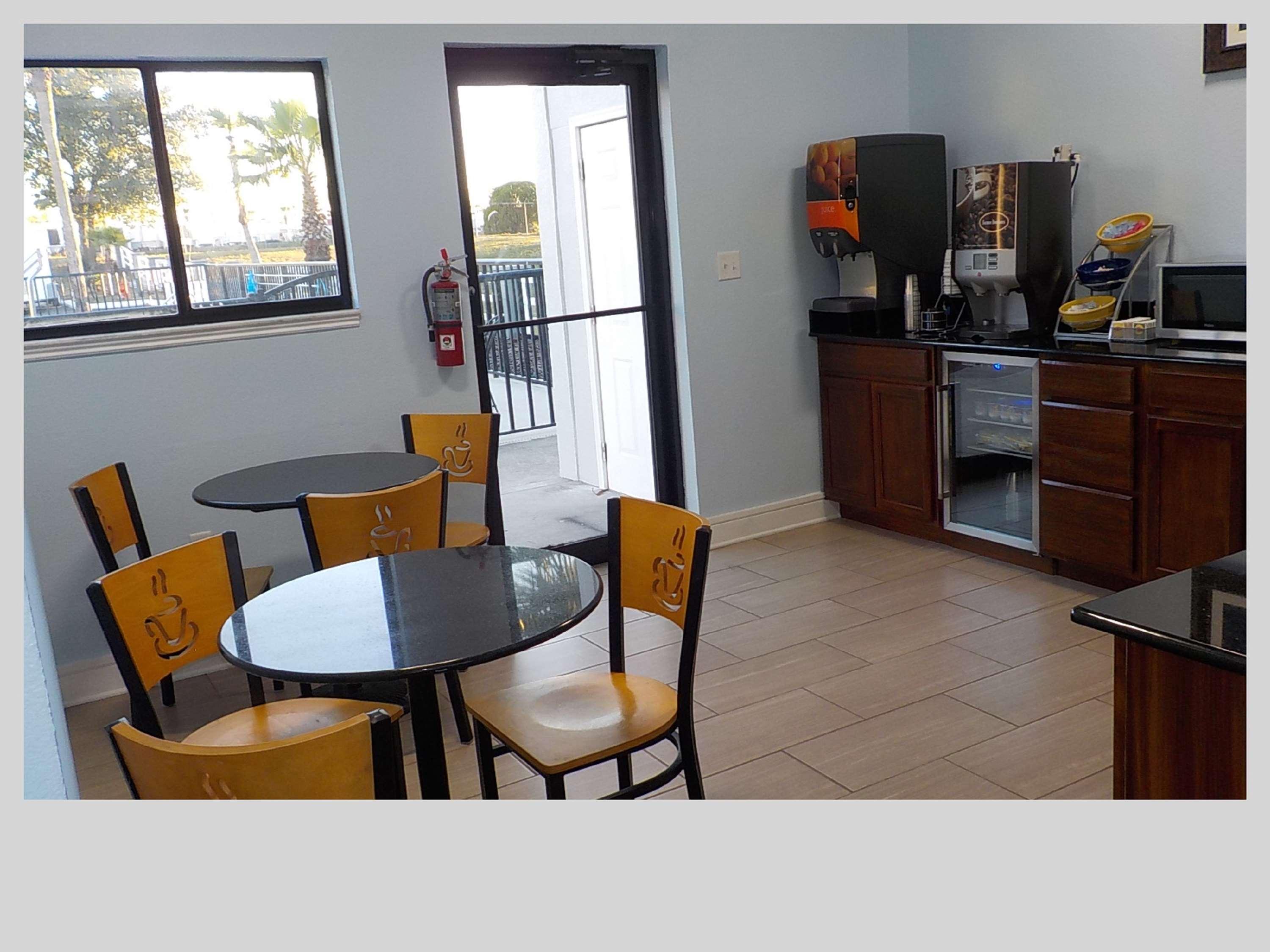 Best Western Bazarell Inn Montemorelos Esterno foto